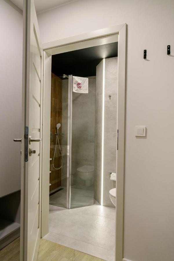Aparthotel Kamienica No 111A Warsaw Airport Exterior foto