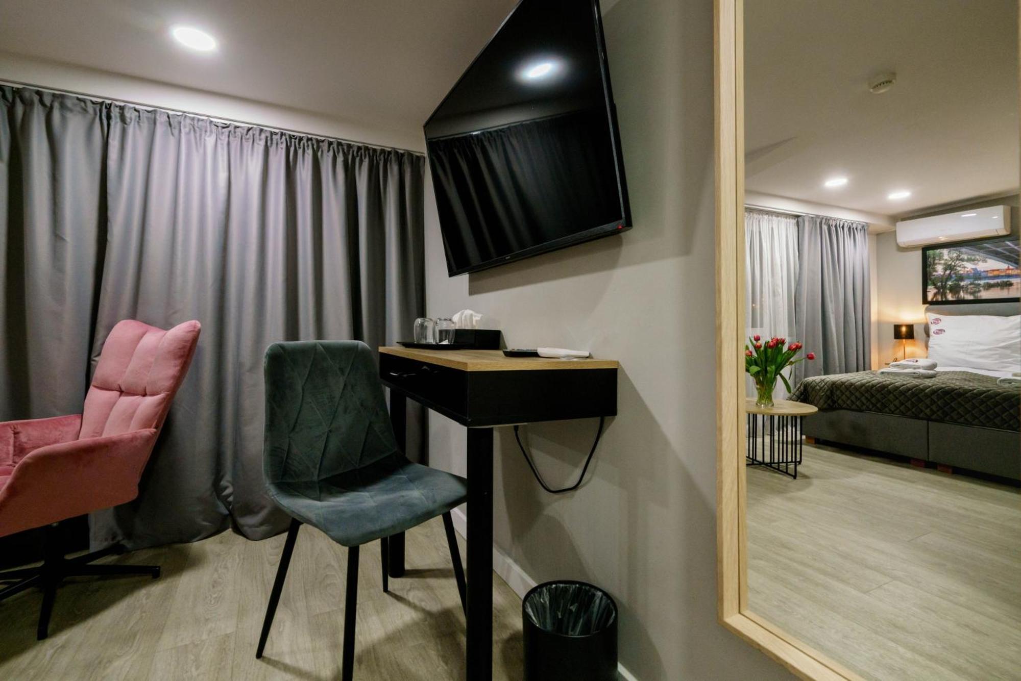 Aparthotel Kamienica No 111A Warsaw Airport Exterior foto